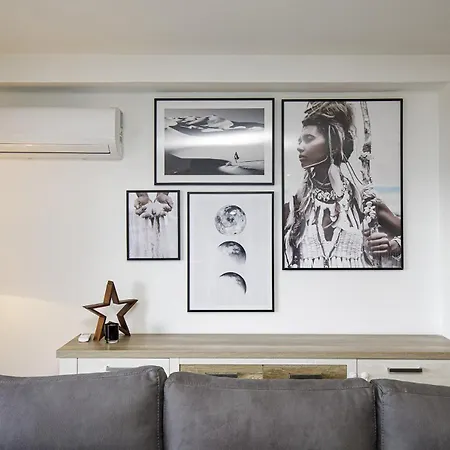 Casa Con Bonitas Vistas En Montjuic 木屋 赫罗纳