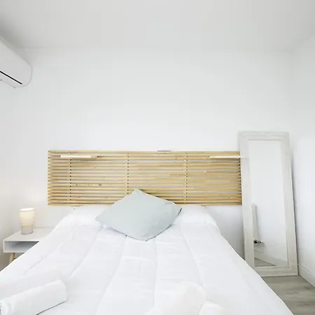 Chalet Casa Con Bonitas Vistas En Montjuic Girona