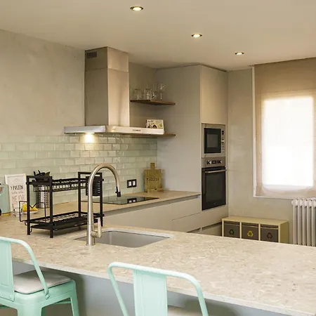 Casa Con Bonitas Vistas En Montjuic בקתה *