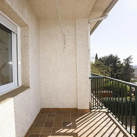 Casa Con Bonitas Vistas En Montjuic בקתה